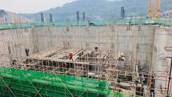 碑口水库施工现场。通讯员 杨青 摄