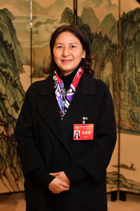 市政协委员、重庆市江津区政协主席杨利。江津区委宣传部供图 华龙网发