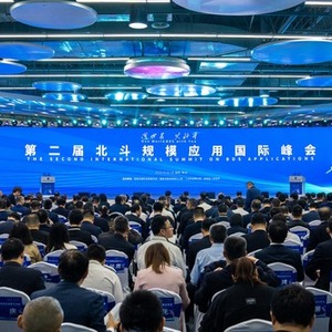 中国北斗系统广泛应用惠及海内外民众