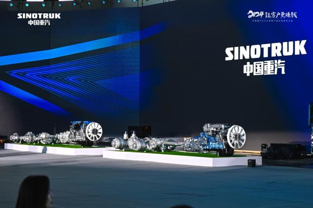 20240108-中国重汽S+高效科技 为卡友创富插上高效的翅膀