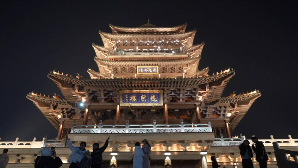 山东：这些年轻人钟爱这样的“夜生活”