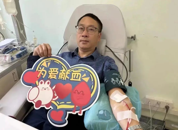 红色传精神，热血暖三湘｜湘潭血站人应急献血先锋兵！