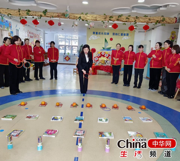 烟台市莱山区实验幼儿园开展“三八女神节”教职工团建活动