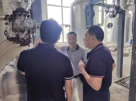 东坡区市场监管局持续开展特种设备安全专项检查，确保特种设备、人员双安全