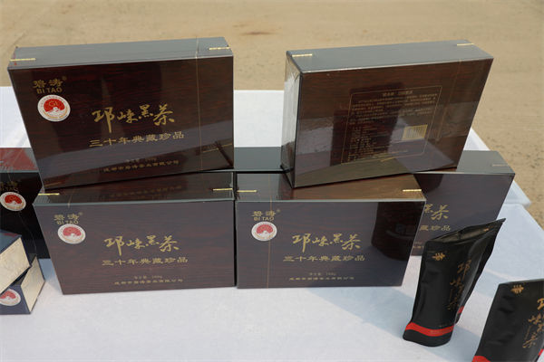 首批“邛崃造”特色产品通过同江口岸出口俄罗斯！四川邛崃与黑龙江同江两地合作迈入新阶段