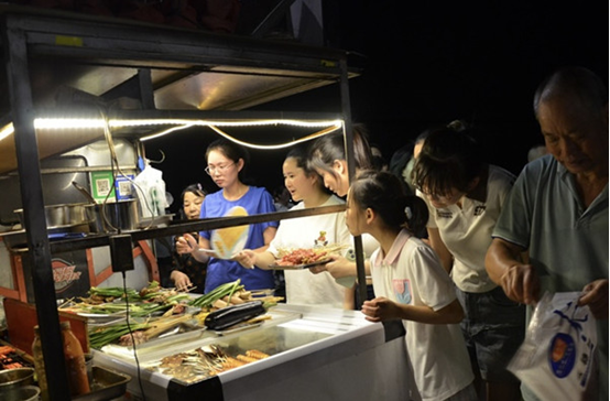 常德汉寿 : 浓浓烟火气 夜经济尽显活力