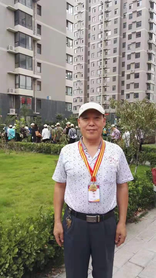 蕴藉潇洒写风流  一一读董步武诗集《初涉诗林》