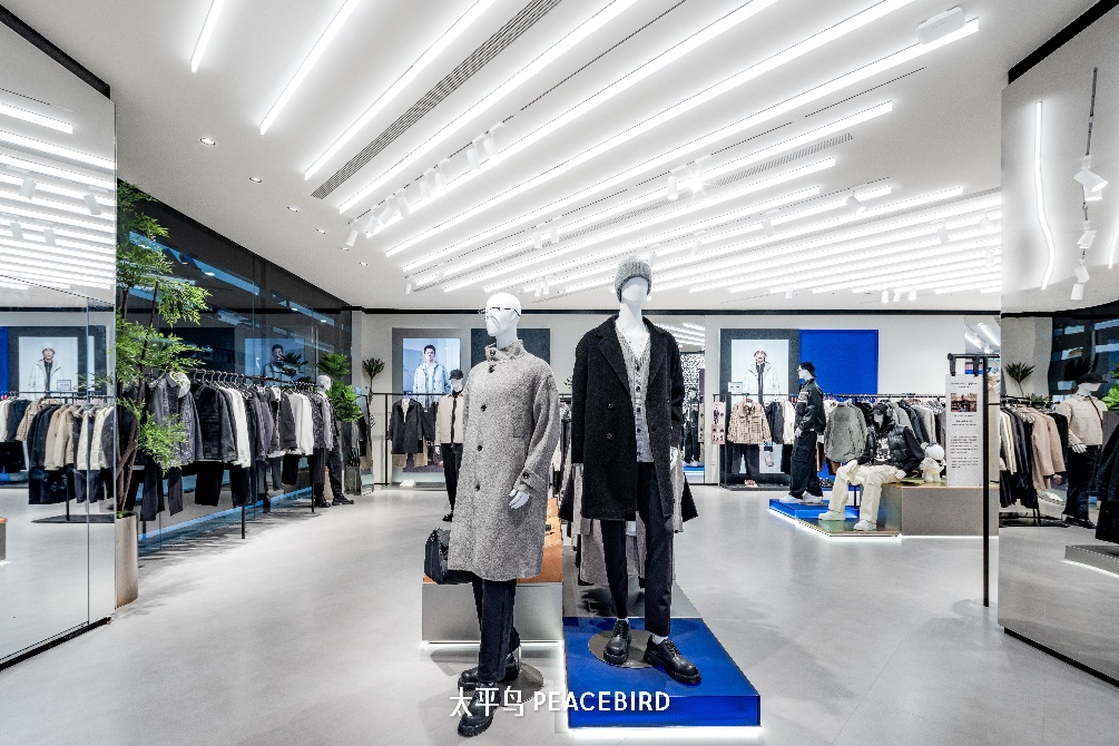 【新闻稿】长春太平鸟品牌旗舰店璀璨启幕 与你一同探索“甄质时尚体验之旅”