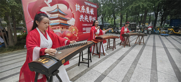 鼓楼社区庆华诞，盛世欢歌迎国庆