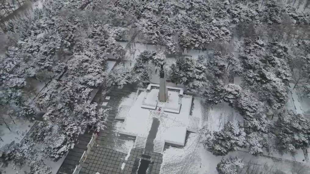 落雪无声 沈阳抗美援朝烈士陵园静待英雄回家