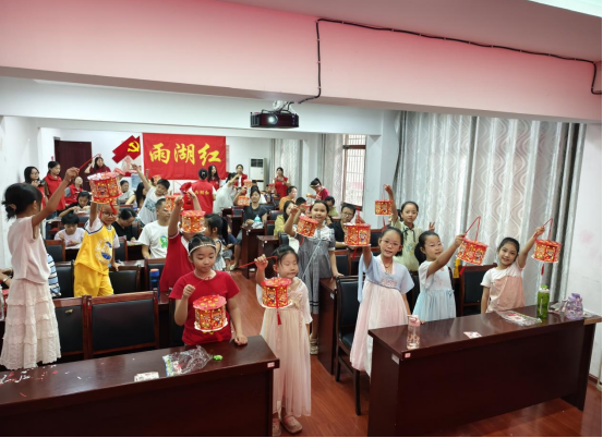 湘潭市雨湖区志愿者协会：六年志愿路，服务暖人心