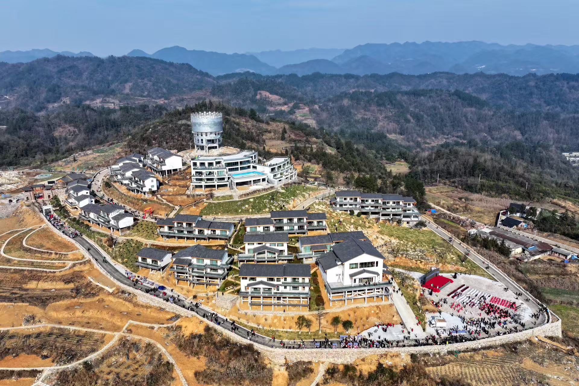 仙境张家界 遇见阿巴砦 桑植县举办2025年文化旅游推介会