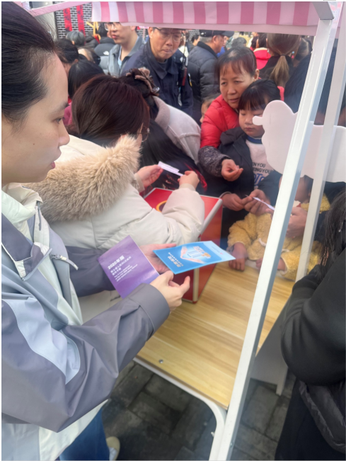 情系桑榆 温情永续 浦发银行宁波分行开展第十八次志愿者日暨百家养老工作室“银龄”活动