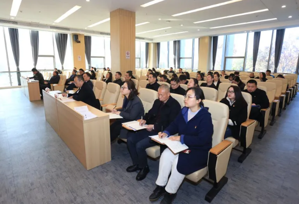 持续推进党纪学习教育 湘潭市公共资源交易中心筑牢思想根基新高度