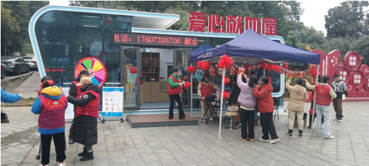 湘潭市中心血站：元宵献热血  灯谜传温情 