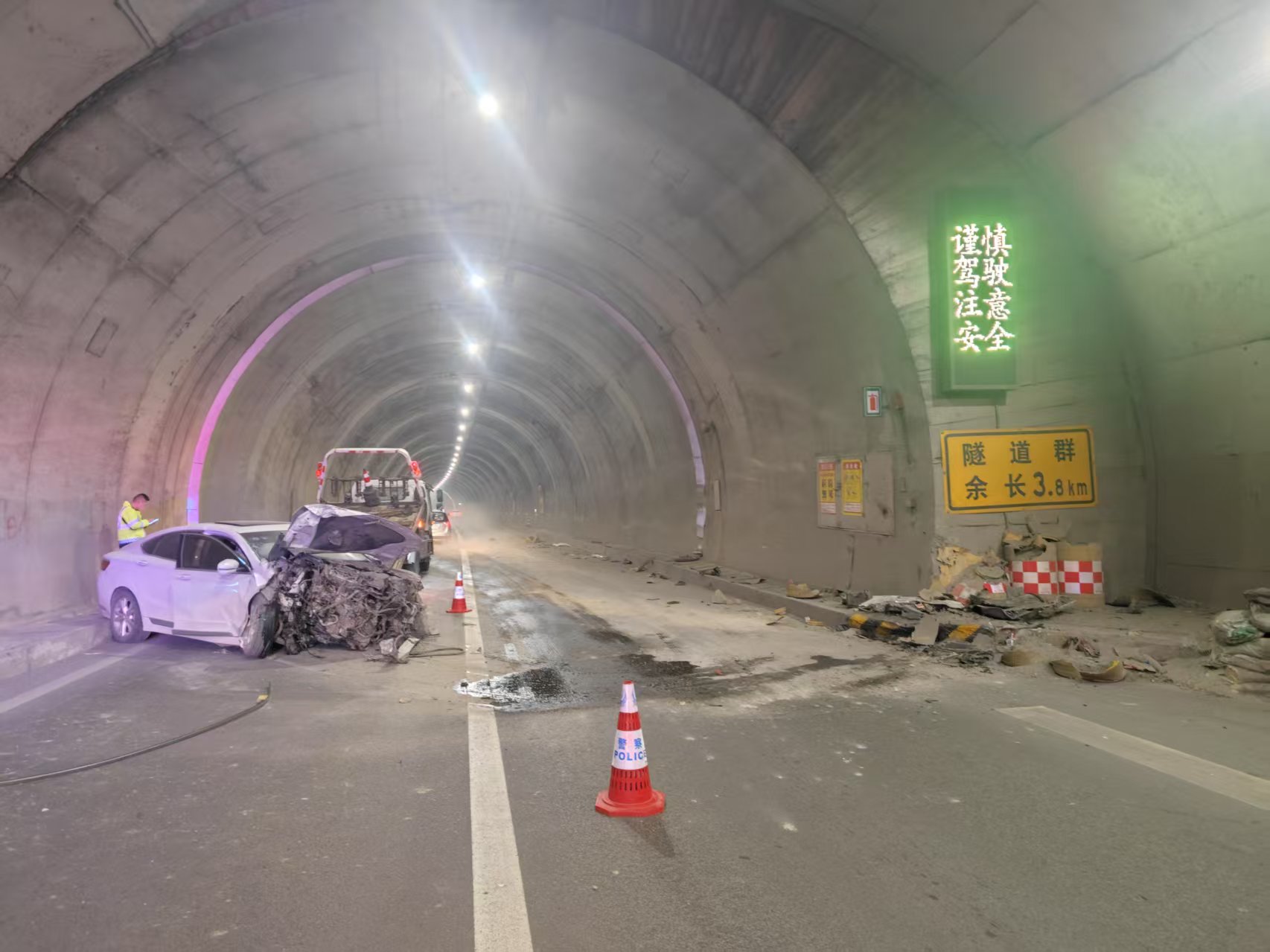 现场照片1.jpg
