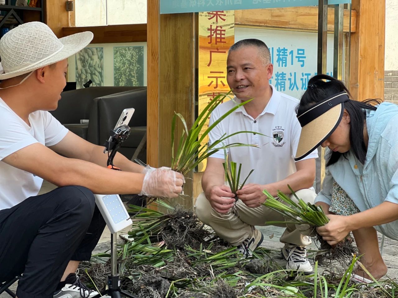 民声有“回响” 民主可“触碰”