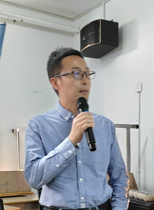 廊坊第十五中学举办智能AI教育专题讲座 助力教师数字化能力提升