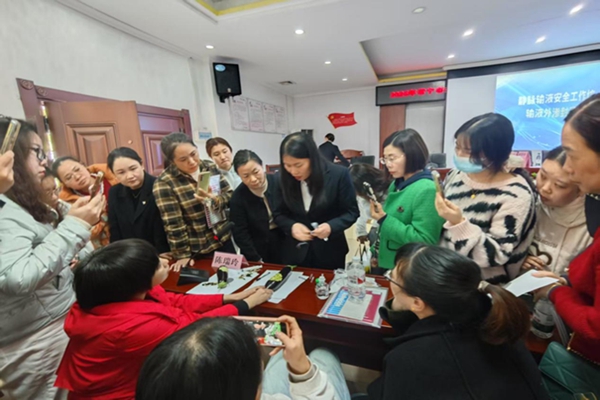 常宁市护理质量控制中心工作会议暨基层护理管理干部岗位培训第一期举行