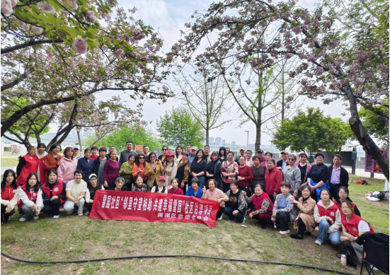 湘潭市雨湖区志愿者协会：银发先锋搭桥梁 党群共筑温情网