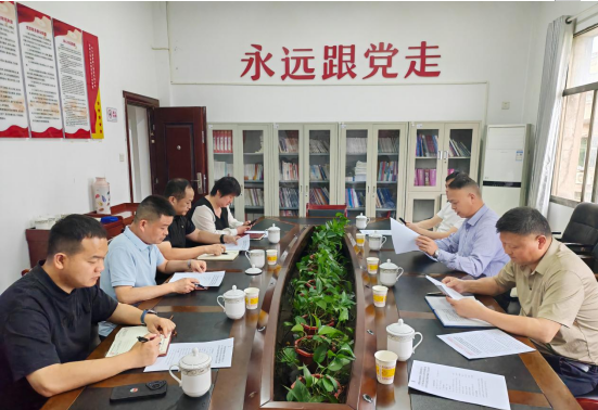 入企听声护权益，凝心聚力筑和谐 ——湘潭市工伤保险服务中心开展“三听三问”活动 