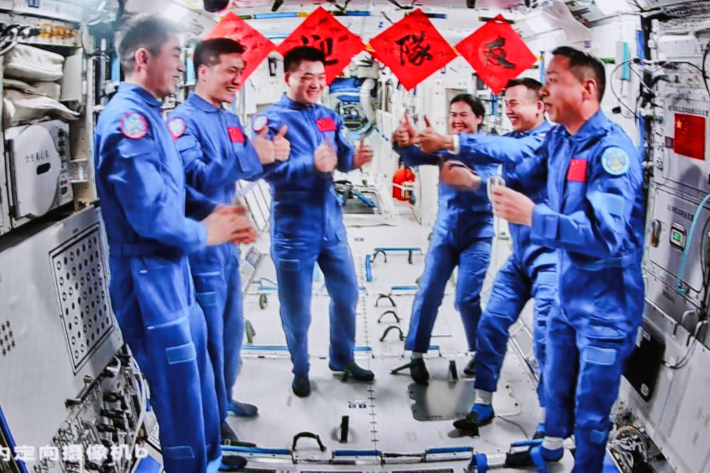 今天回家！神十九的这些瞬间，你还记得吗？
